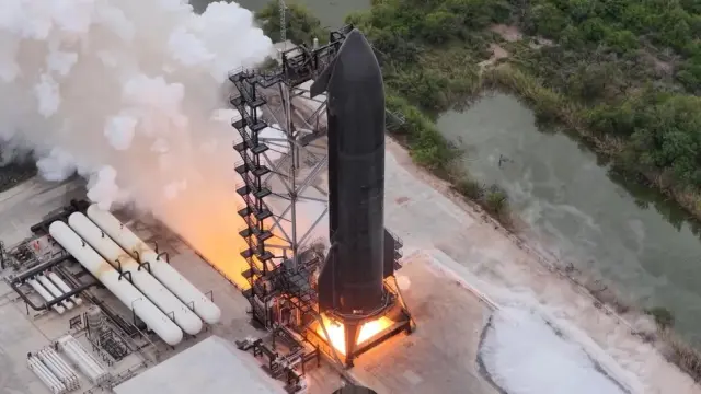 SpaceX 星舰完成上面级静态点火测试，准备进行第 15 次试飞