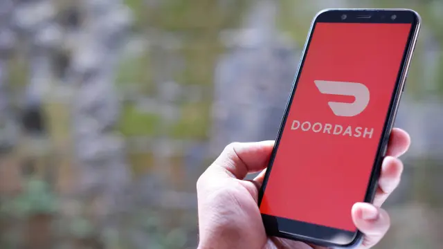 DoorDash 以 170 亿美元收购 Instacart