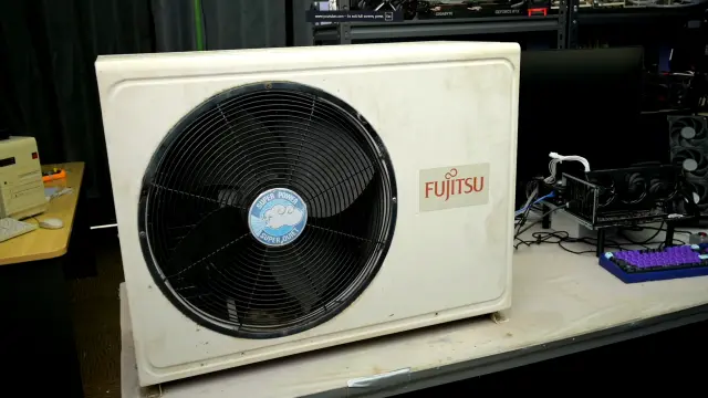 Modder用废弃4kW空调散热器改造PC测试平台