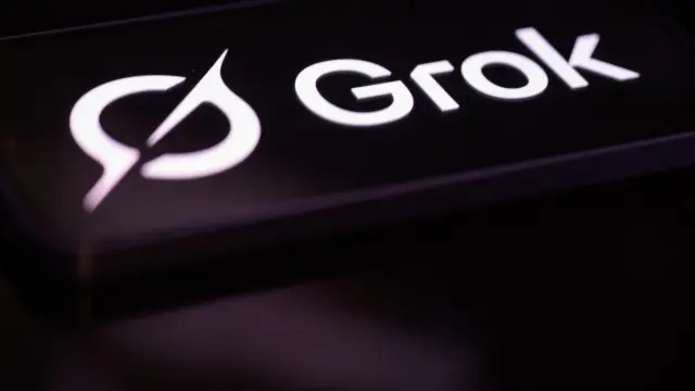 Grok发布其AI生成的《奥德赛》前七分钟