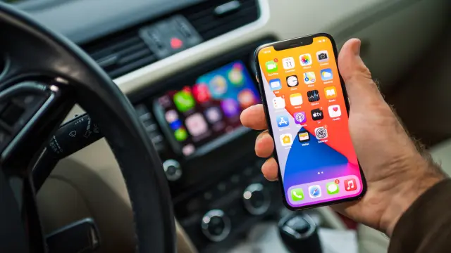 iOS 27.2 为苹果 CarPlay 带来两项新功能
